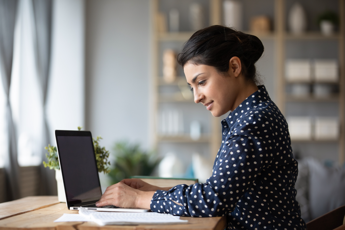 https://8029813.fs1.hubspotusercontent-na1.net/hubfs/8029813/%C2%BFSeguir%20gestionando%20la%20n%C3%B3mina%20internamente%20El%20error%20silencioso%20que%20frena%20a%20muchas%20empresas%20en%20Panam%C3%A1.webp