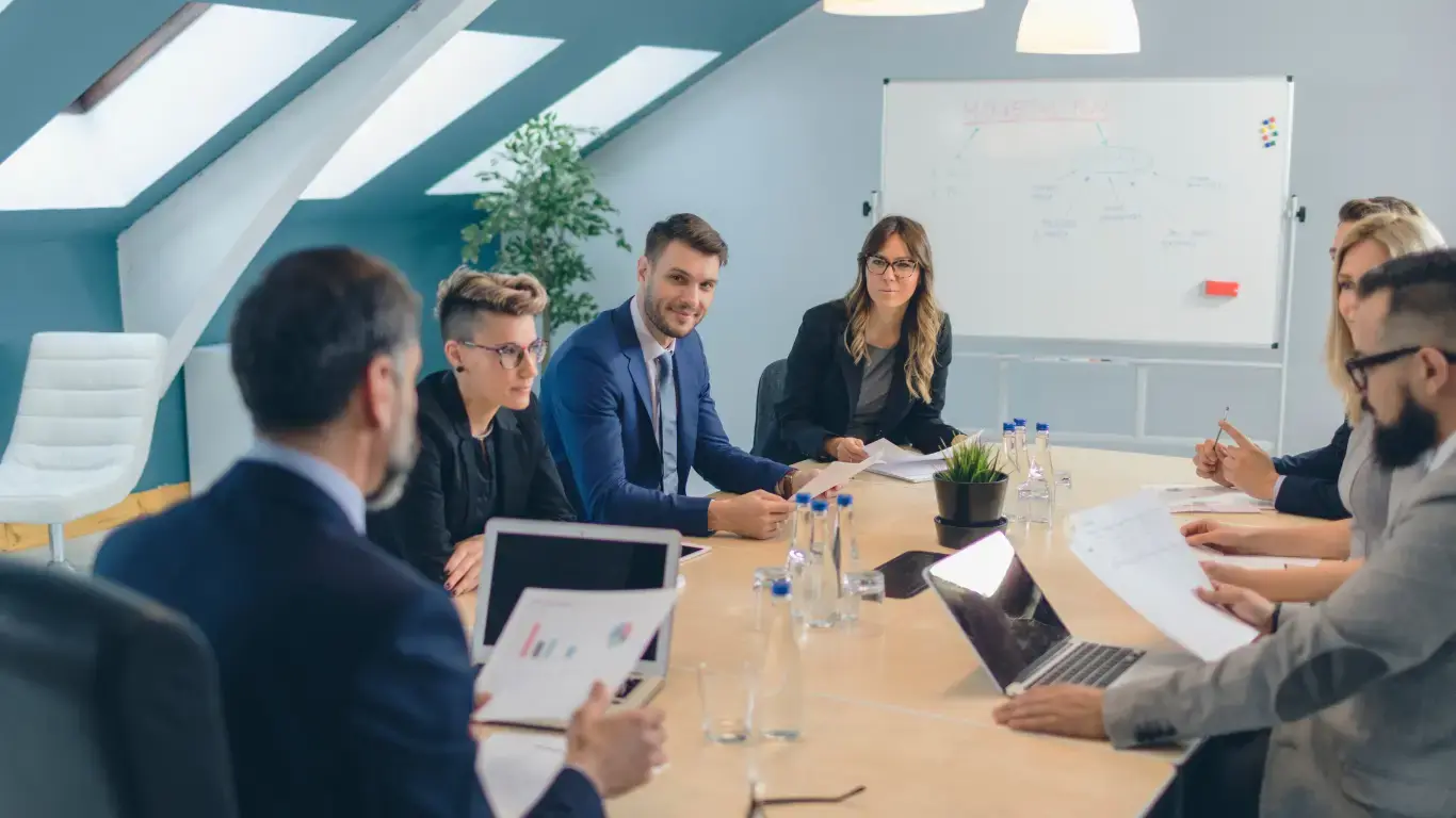 https://8029813.fs1.hubspotusercontent-na1.net/hubfs/8029813/Art18%20-%20Como%20Crear%20una%20Estrategia%20de%20Inteligencia%20de%20Negocios%20Paso%20a%20Paso.webp